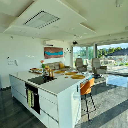 Appartement Villapark A-b 12 *